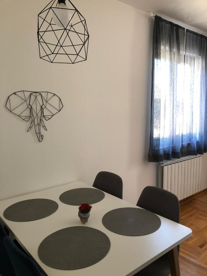 Apartman Six Zlatibor Bagian luar foto