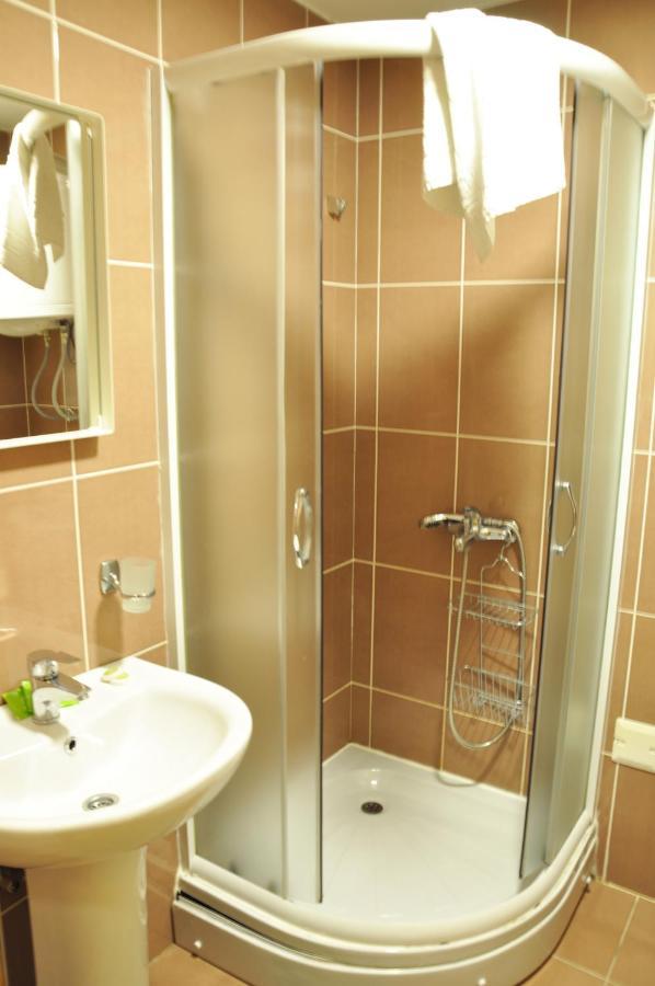 Apartman Six Zlatibor Bagian luar foto