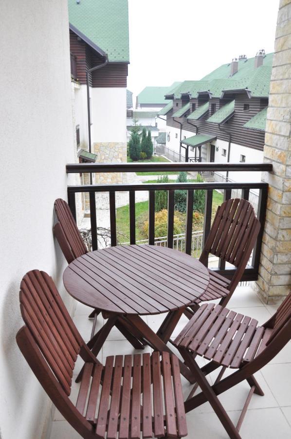 Apartman Six Zlatibor Bagian luar foto